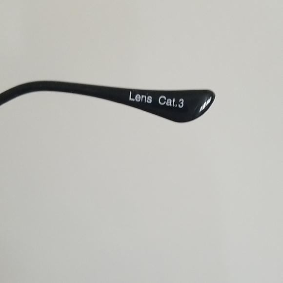 Quay Australia × Desi Perkins High Key Black Aviator Sunglasses - Picture 7 of 14